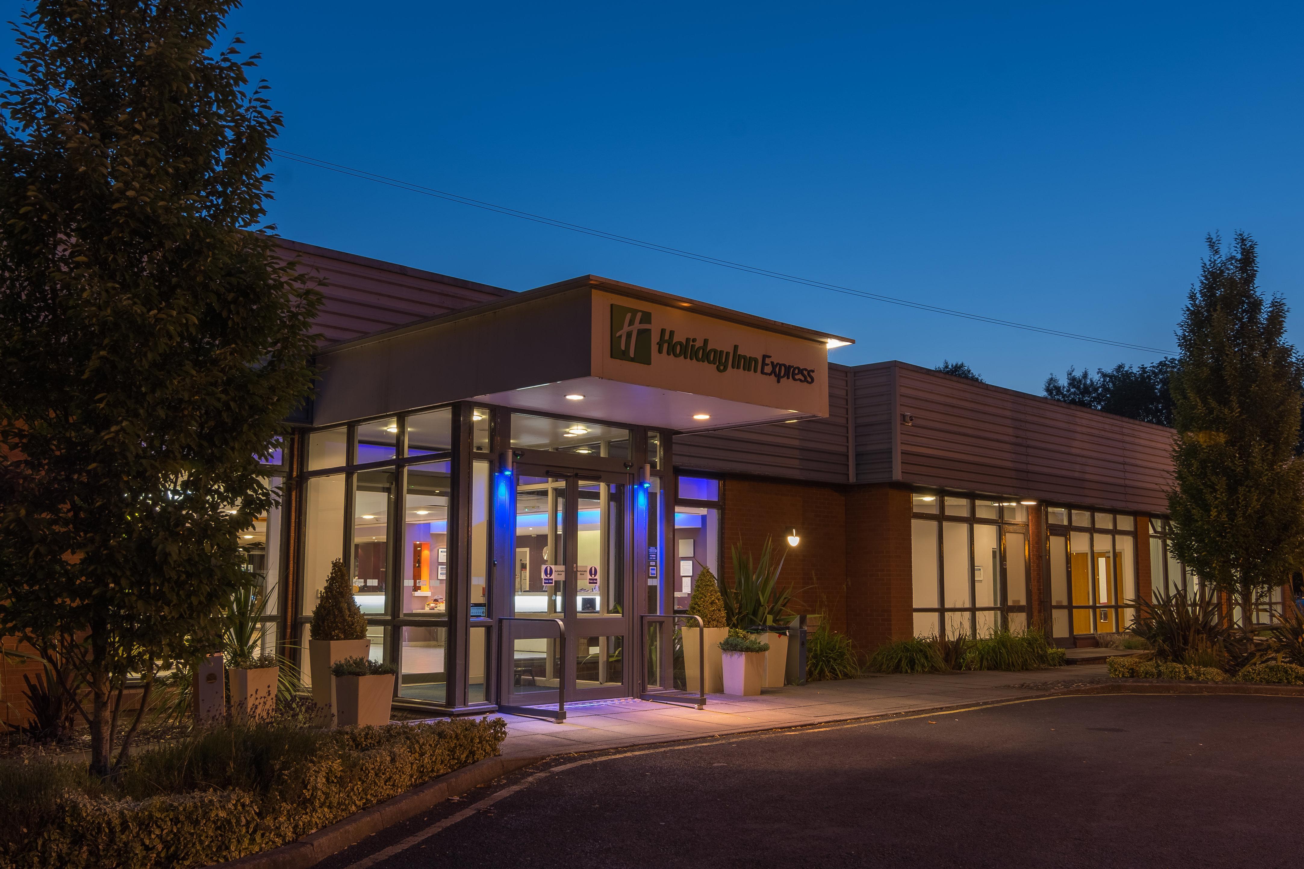 Holiday Inn Express Preston South By Ihg Kültér fotó